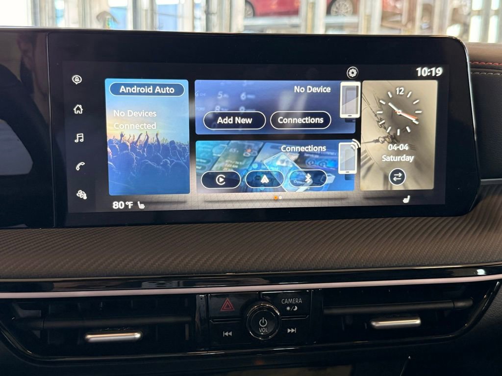 Used 2025 Nissan Kicks SR w/ SR Premium Package image 14