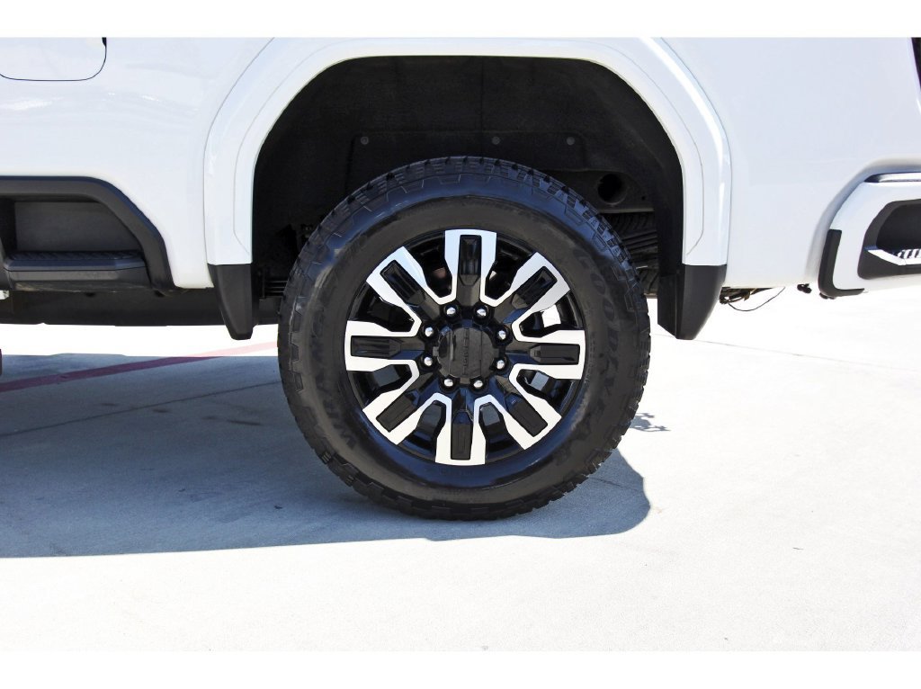 Used 2025 GMC Sierra 2500 Denali Ultimate AWD/4WD image 37