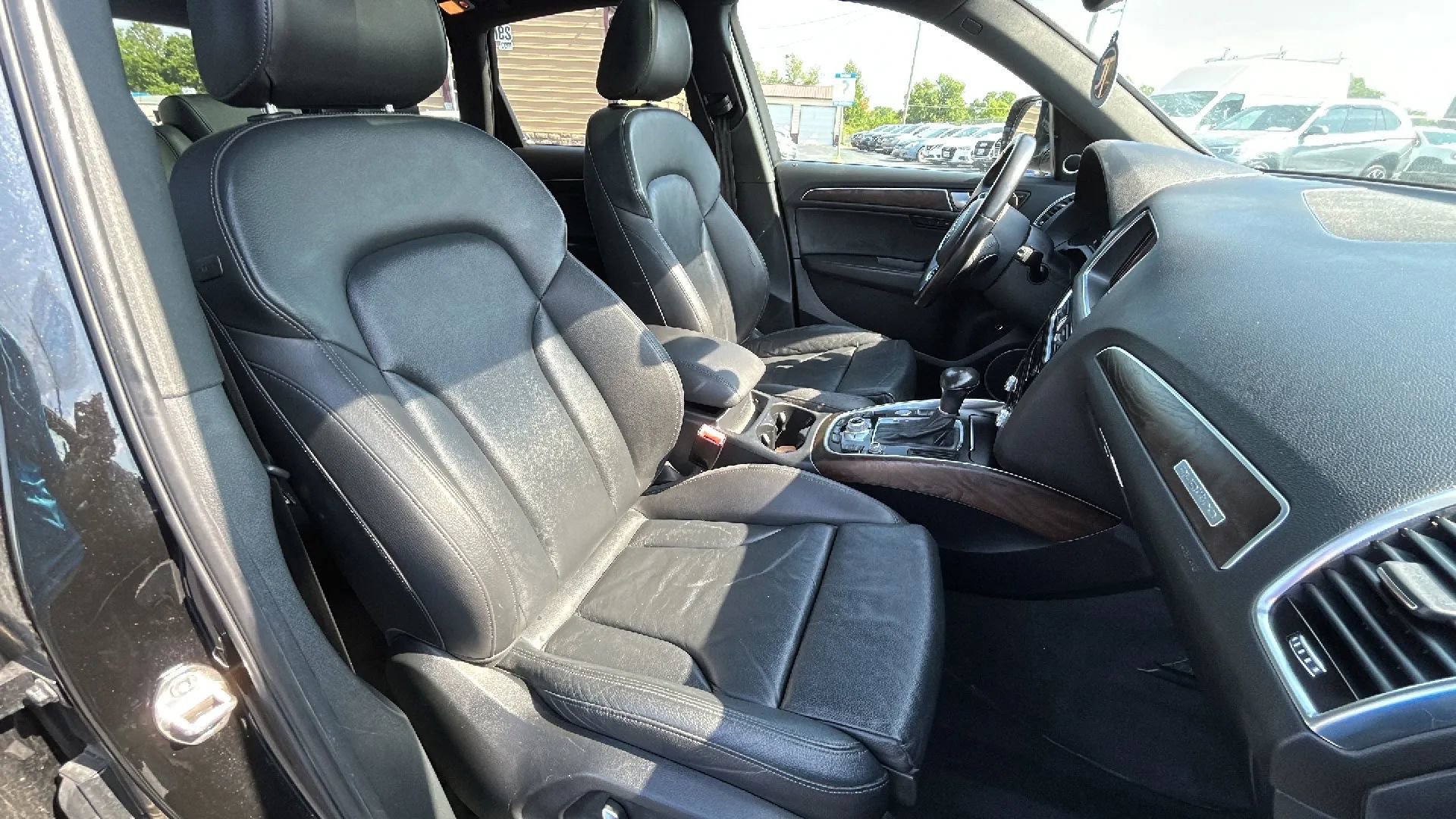 Used 2015 Audi Q5 2.0T Premium Plus w/ Technology Package AWD/4WD image 38
