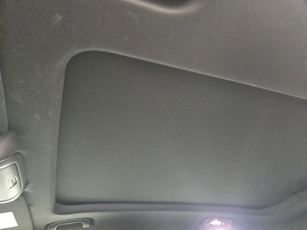 Used 2024 Cadillac XT4 Sport image 28