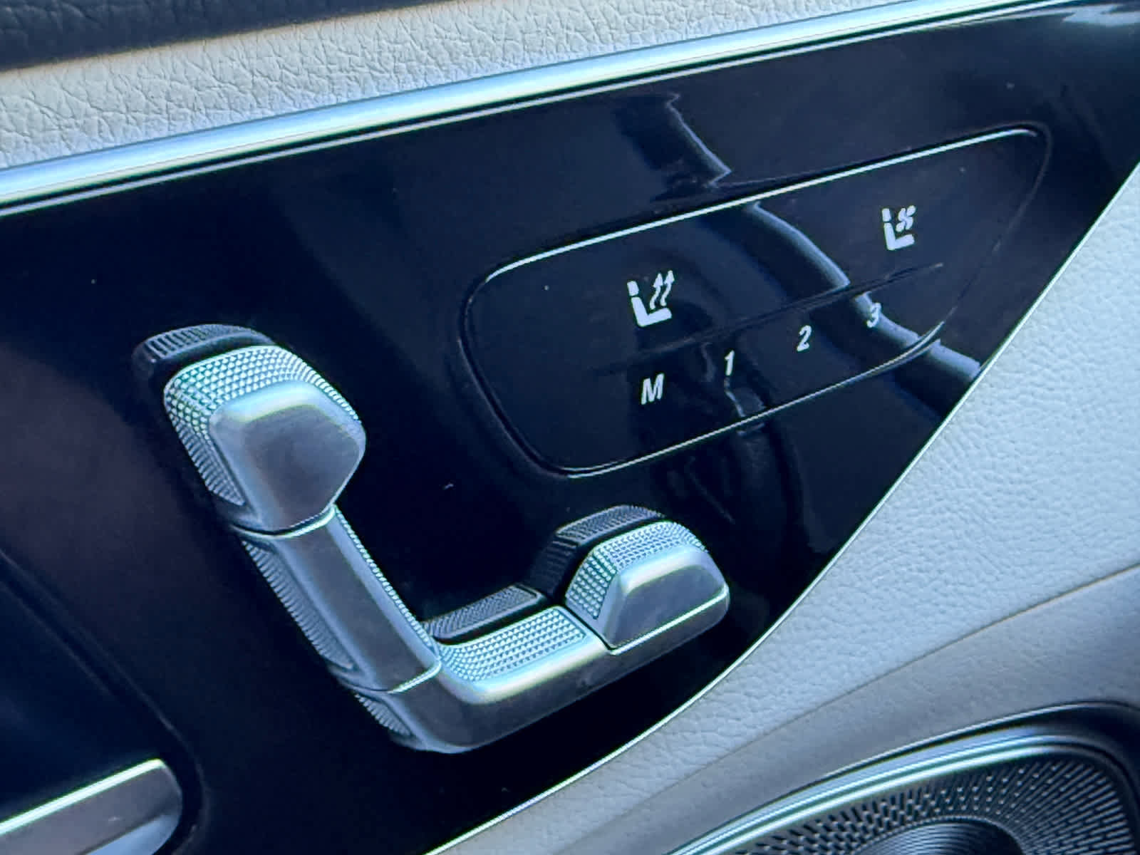 Certified 2025 Mercedes-Benz C 300 C 300 image 24