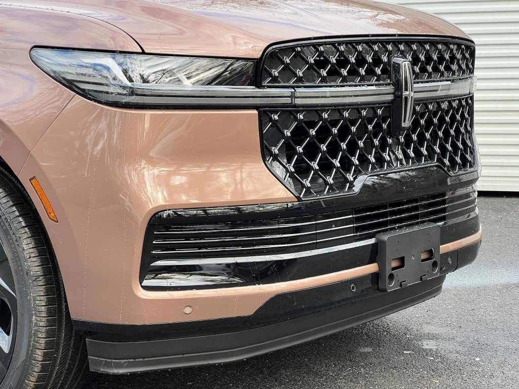 New 2026 Lincoln Navigator Black Label image 2
