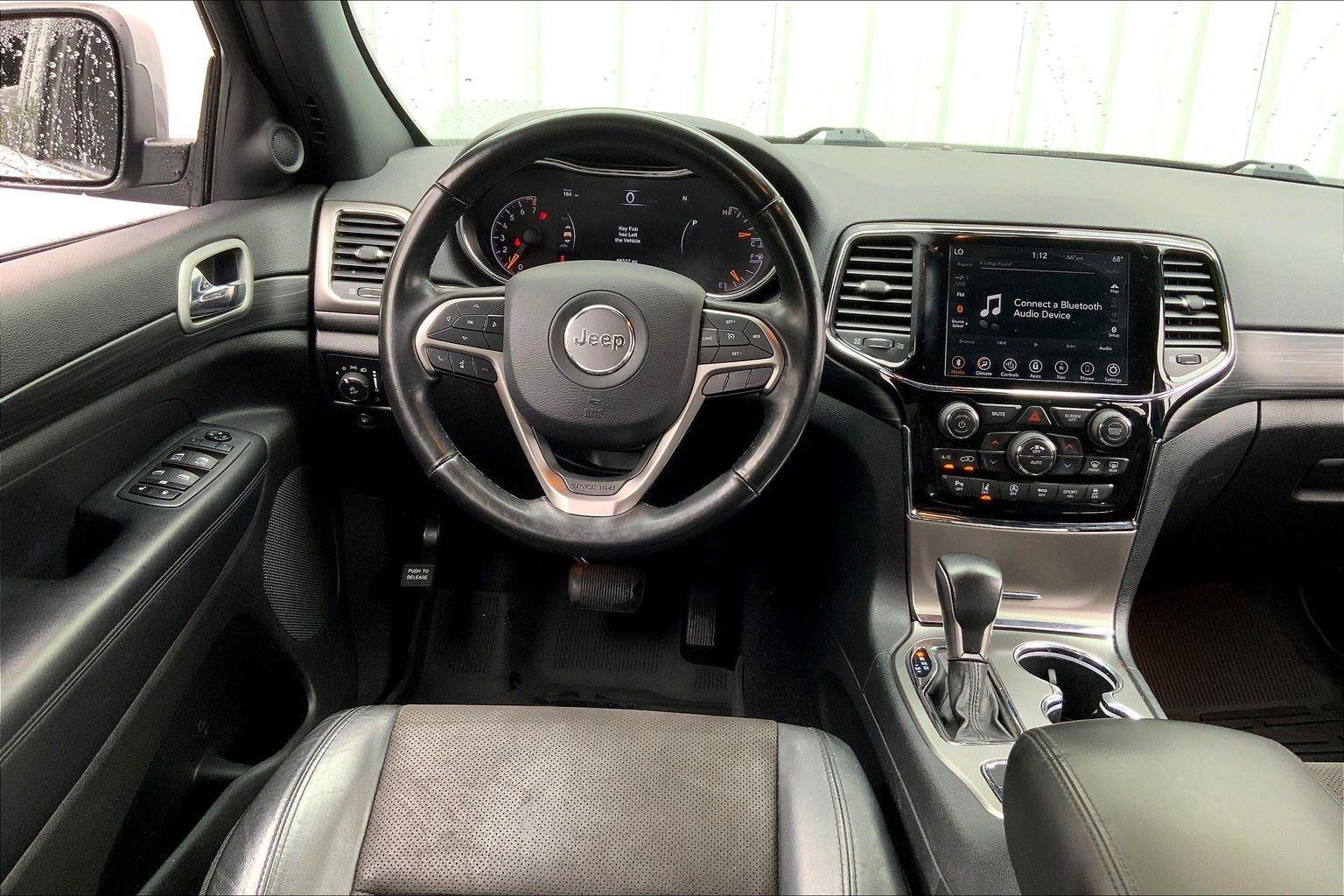 Used 2020 Jeep Grand Cherokee Laredo w/ Quick Order Package 2BN North image 5