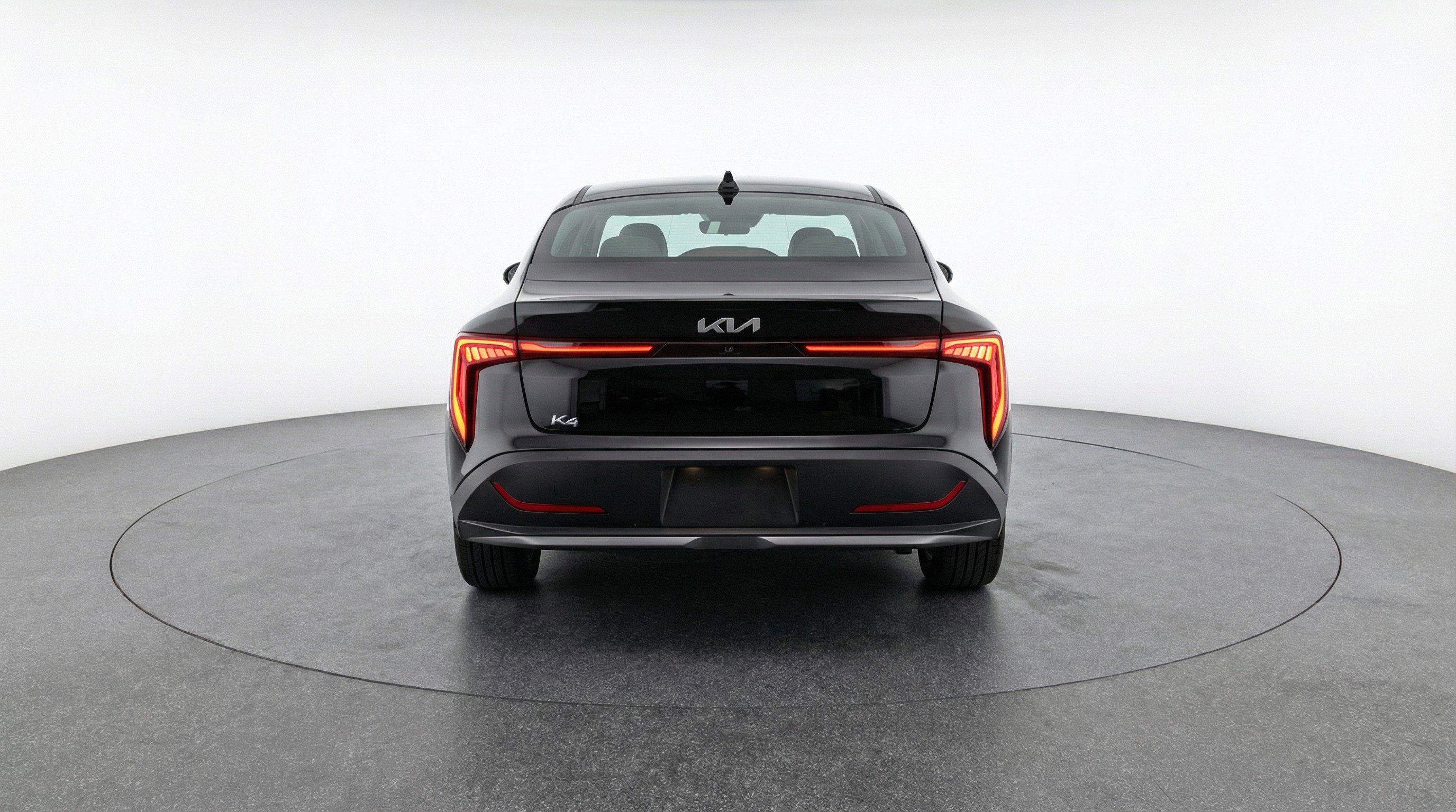 Used 2025 Kia K4 LXS image 7