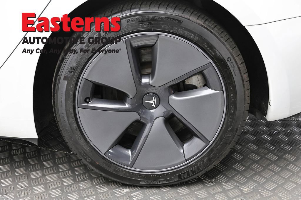 Used 2023 Tesla Model 3 Standard Range RWD image 8