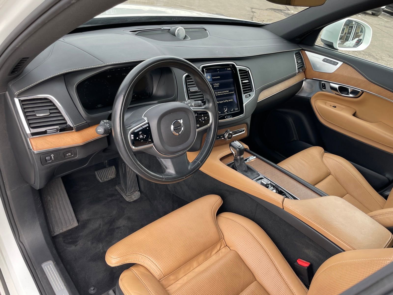 Used 2018 Volvo XC90 T6 Inscription w/ Convenience Package image 28