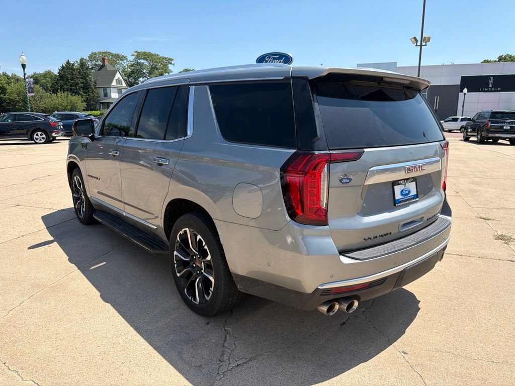 Used 2023 GMC Yukon Denali w/ Advanced Technology Package AWD/4WD image 5