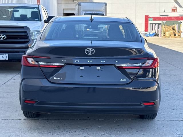 Used 2025 Toyota Camry LE image 5