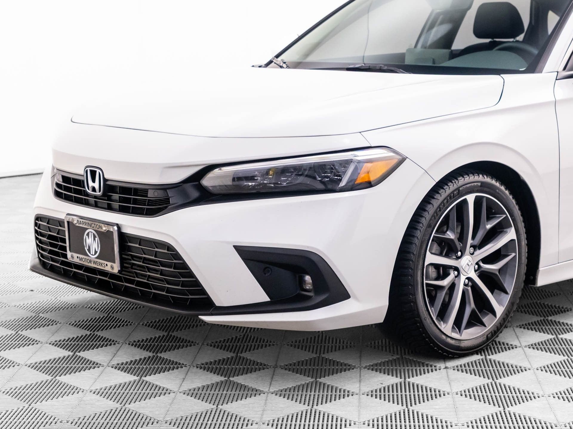 Used 2023 Honda Civic Touring image 35