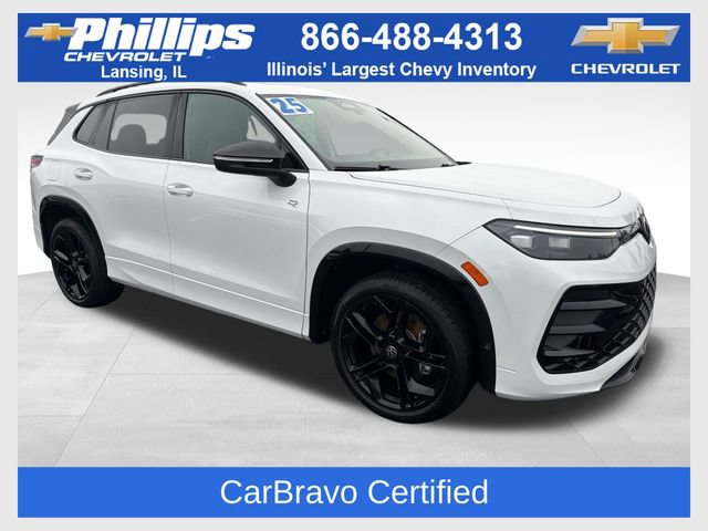Used 2025 Volkswagen Tiguan SE R-Line