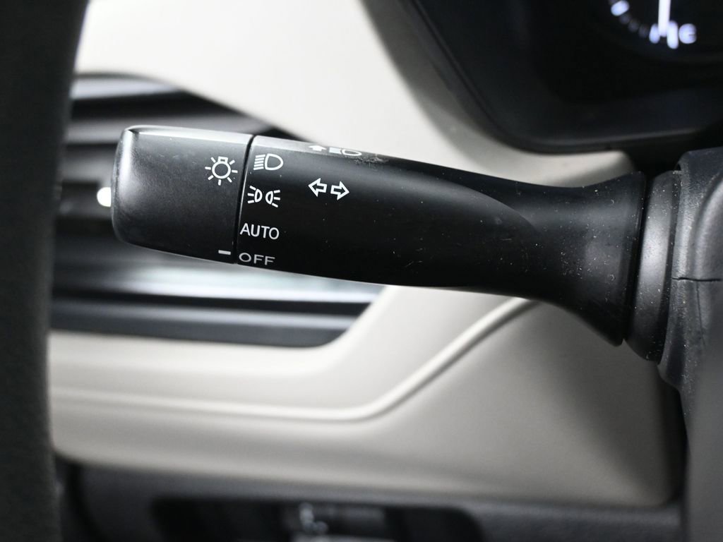 Used 2025 Subaru Forester w/ Convenience Package #1 image 15