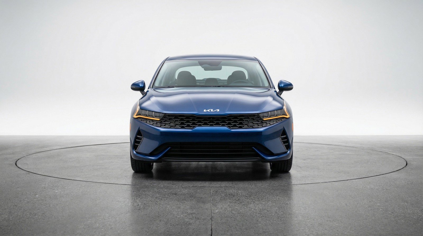 Used 2025 Kia K4 FWD image 2