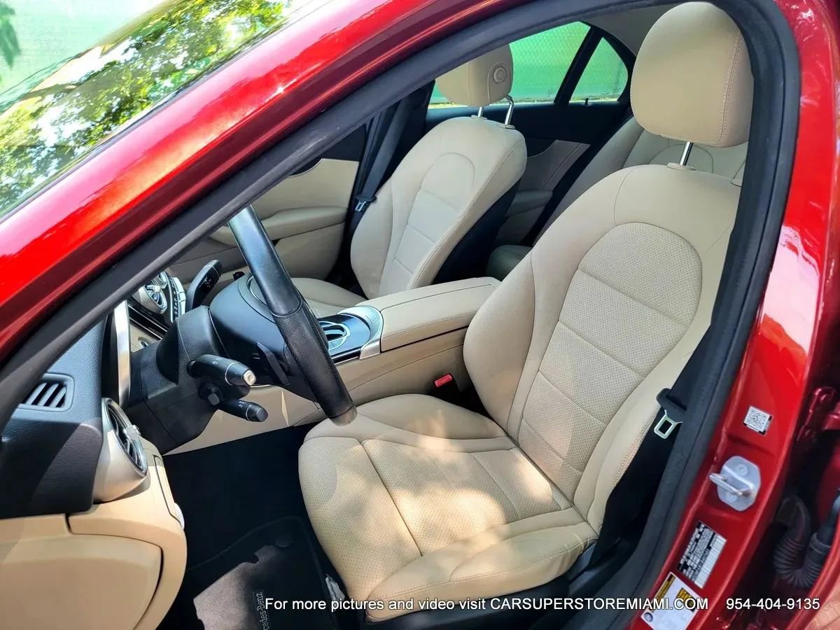 Used 2018 Mercedes-Benz C 300 Sedan image 13
