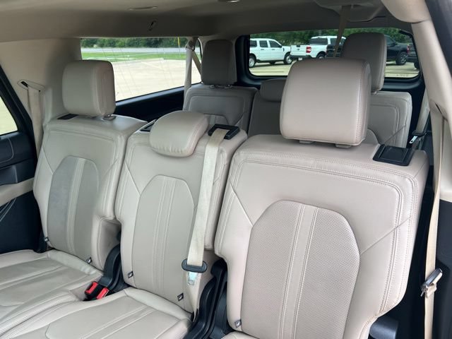 Used 2023 Ford Expedition Max Limited RWD image 17
