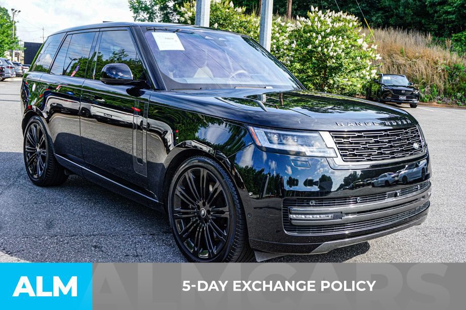 Used 2023 Land Rover Range Rover SE AWD/4WD image 4