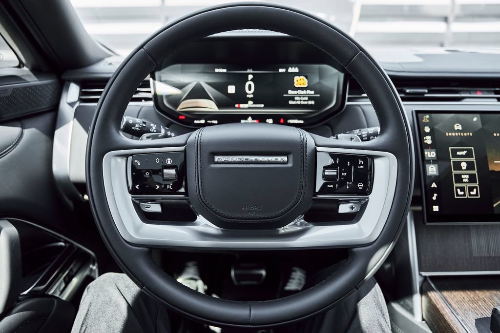 Used 2024 Land Rover Range Rover Long Wheelbase Autobiography AWD/4WD image 58