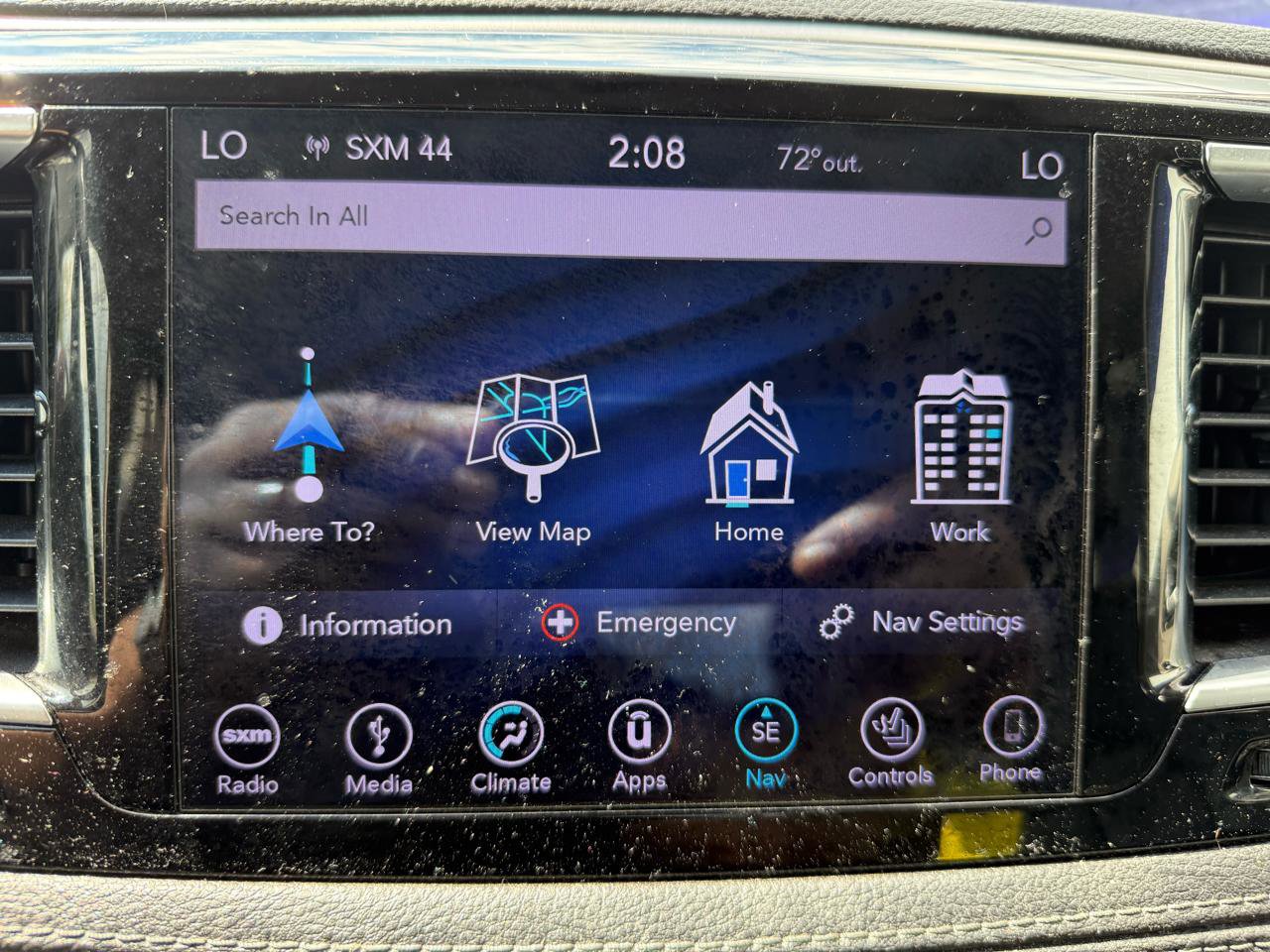 Used 2018 Chrysler Pacifica Limited image 18