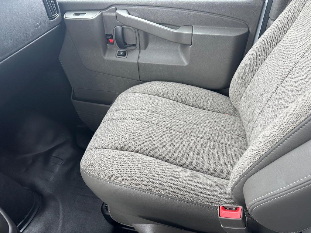 New 2024 GMC Savana 3500 w/ Power Convenience Package RWD image 12