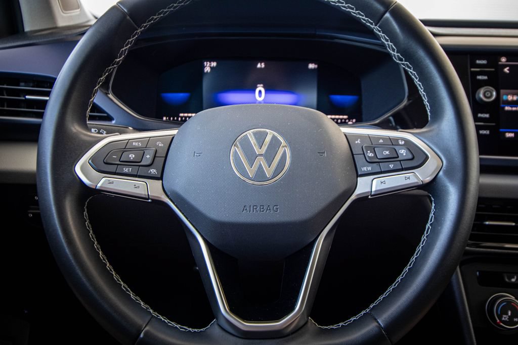 Used 2022 Volkswagen Taos SE FWD image 33