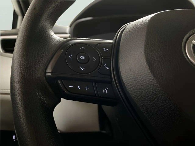 Used 2024 Toyota Corolla Cross L FWD image 31