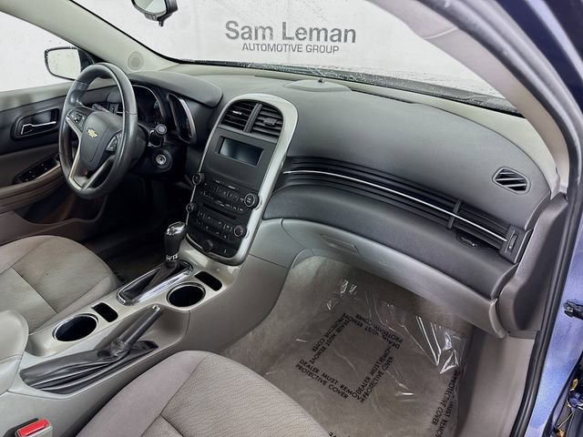 Used 2015 Chevrolet Malibu LS image 22