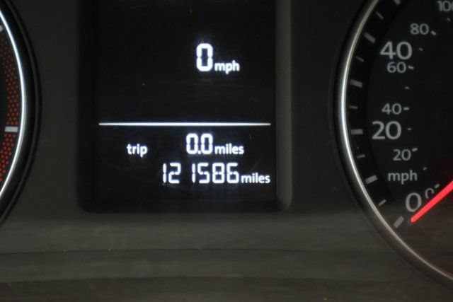 Used 2014 Volkswagen Passat 2.5 S FWD image 15