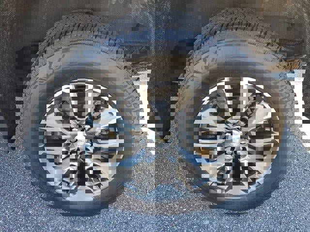 Used 2023 Chevrolet Silverado 1500 LT w/ Protection Package image 8