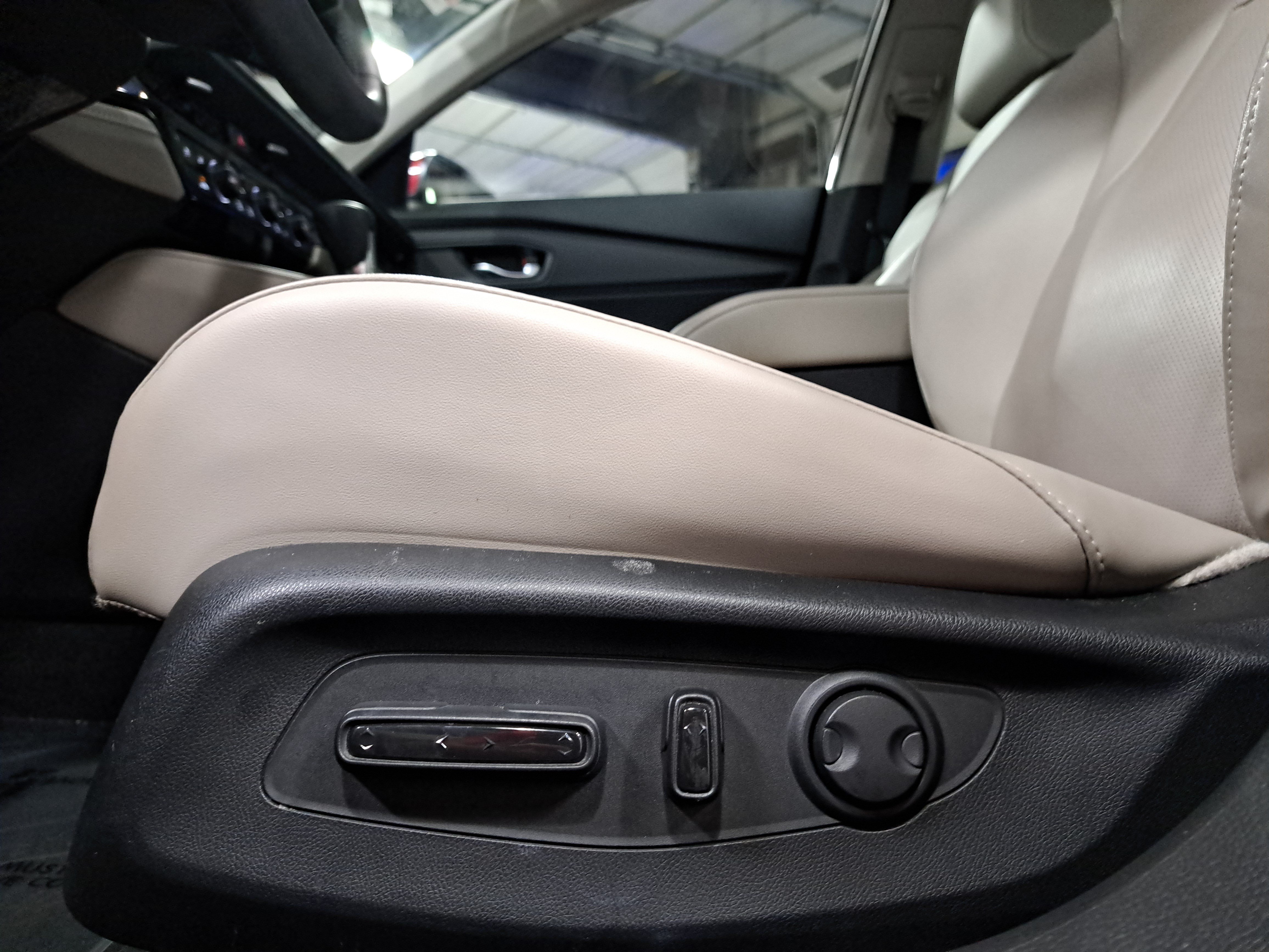 Used 2023 Honda Accord Touring image 28