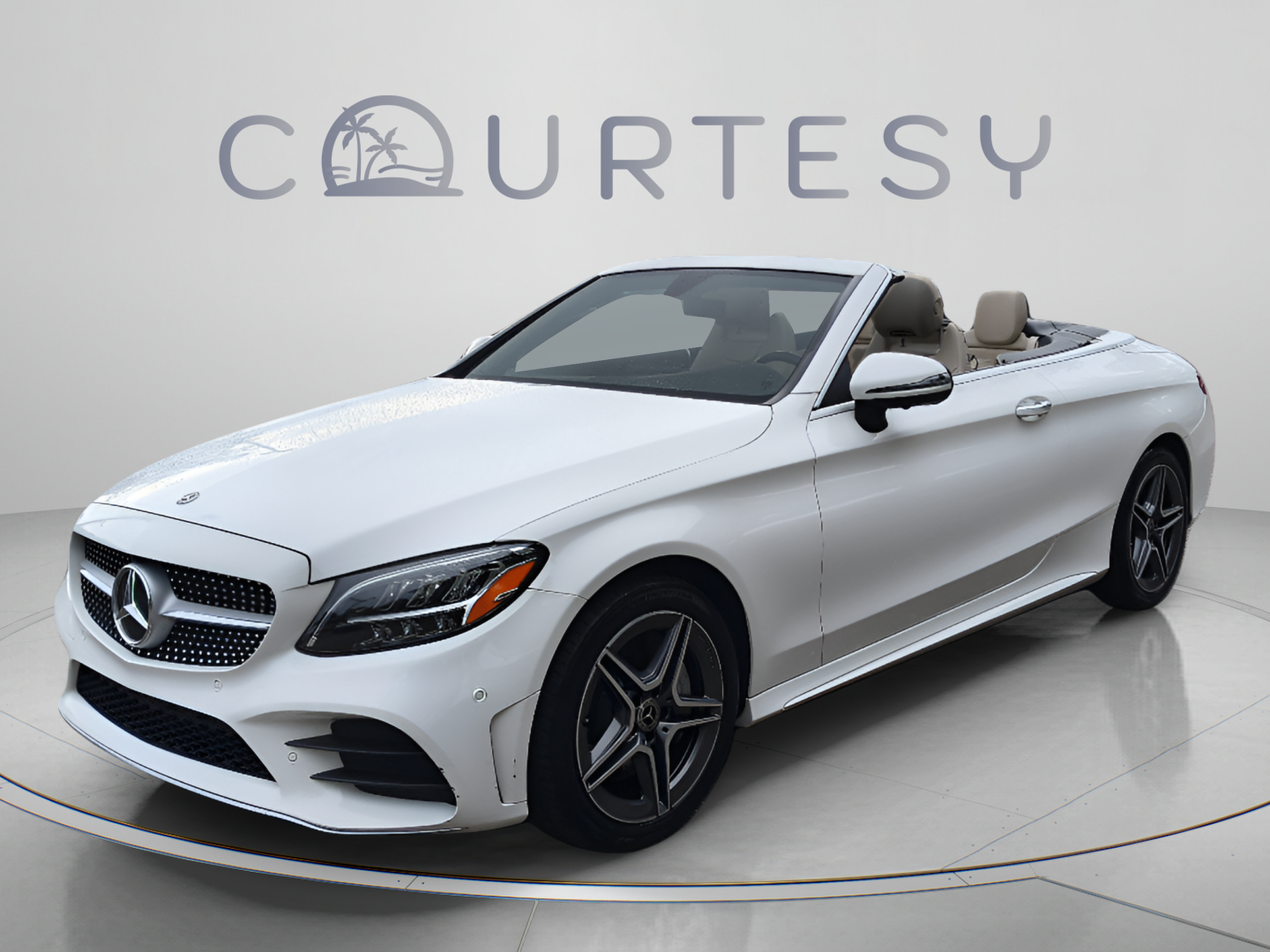 Used 2020 Mercedes-Benz C 300 4MATIC Cabriolet image 2