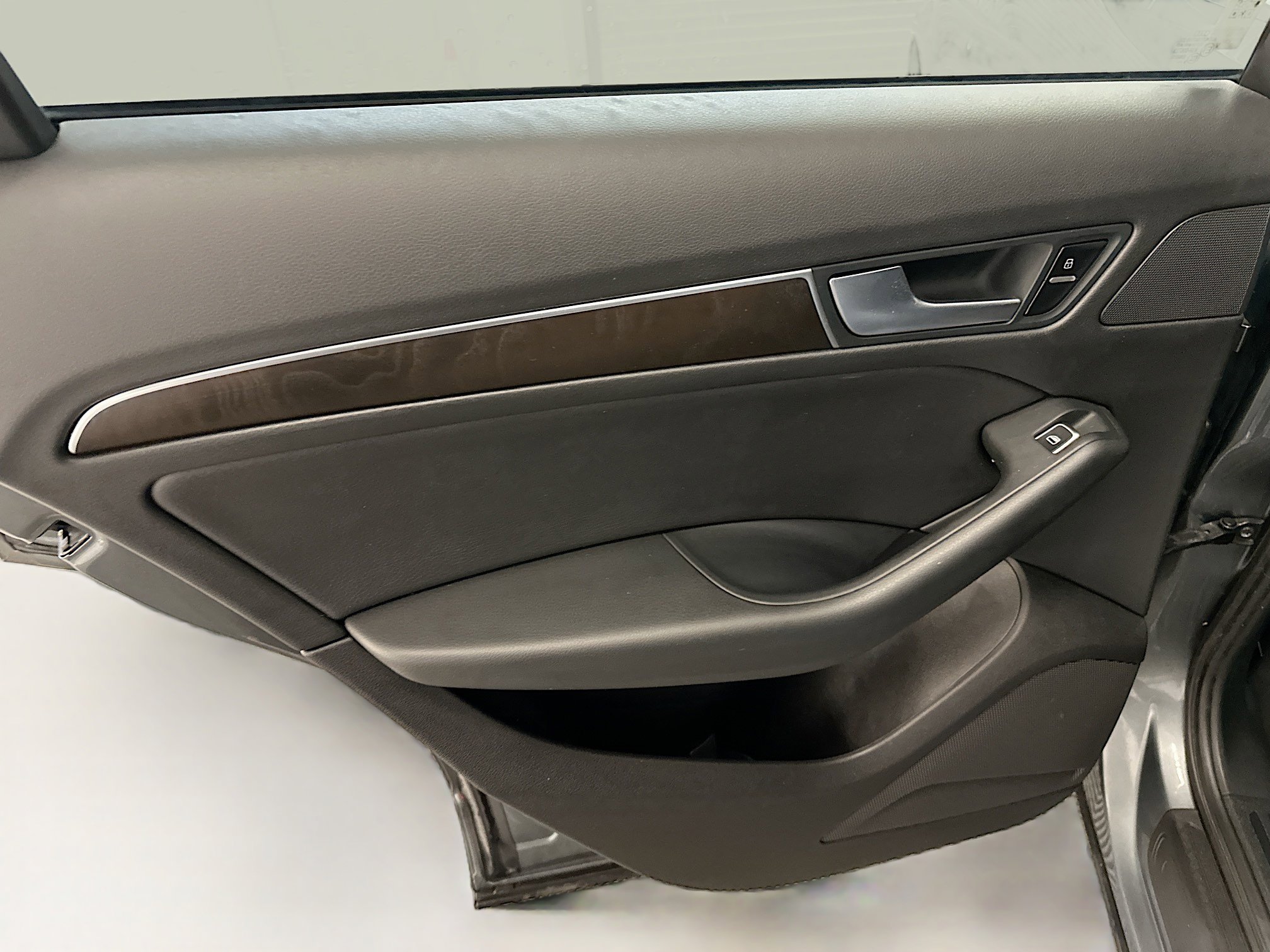 Used 2017 Audi Q5 2.0T Premium image 26