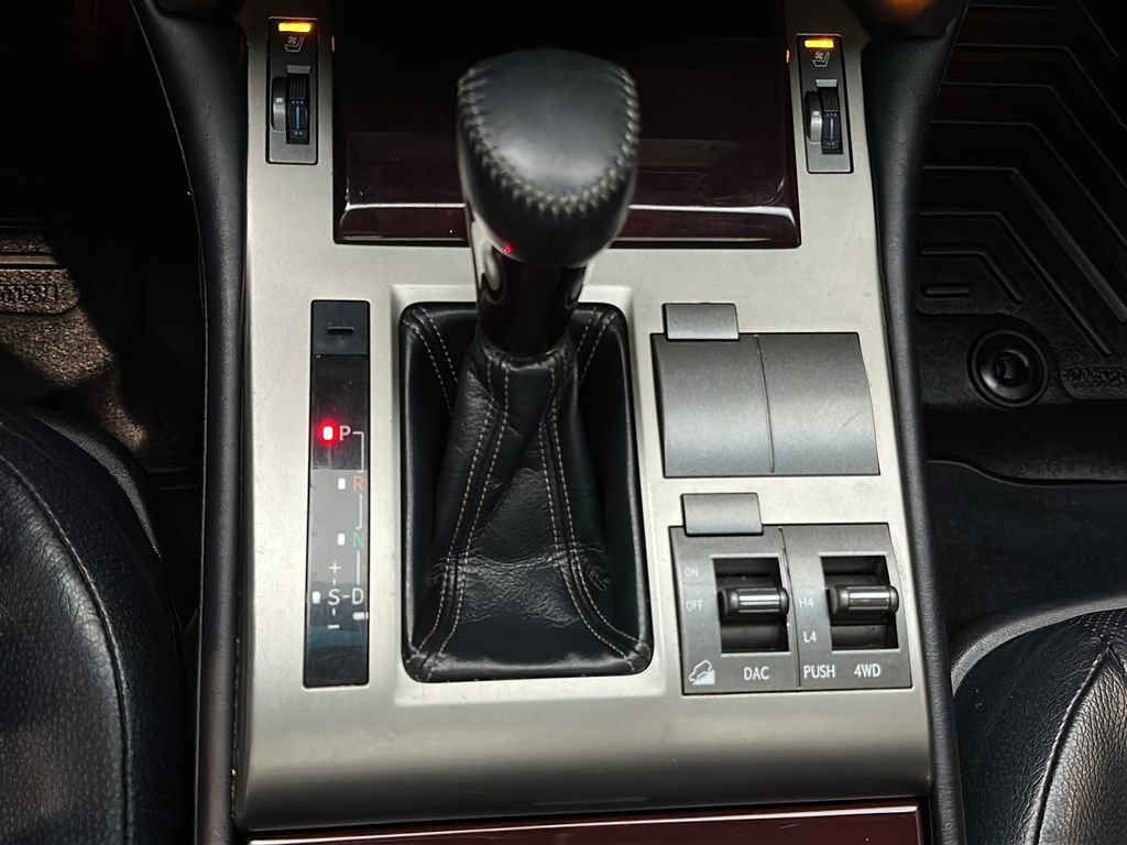 Used 2018 Lexus GX 460 Premium image 28