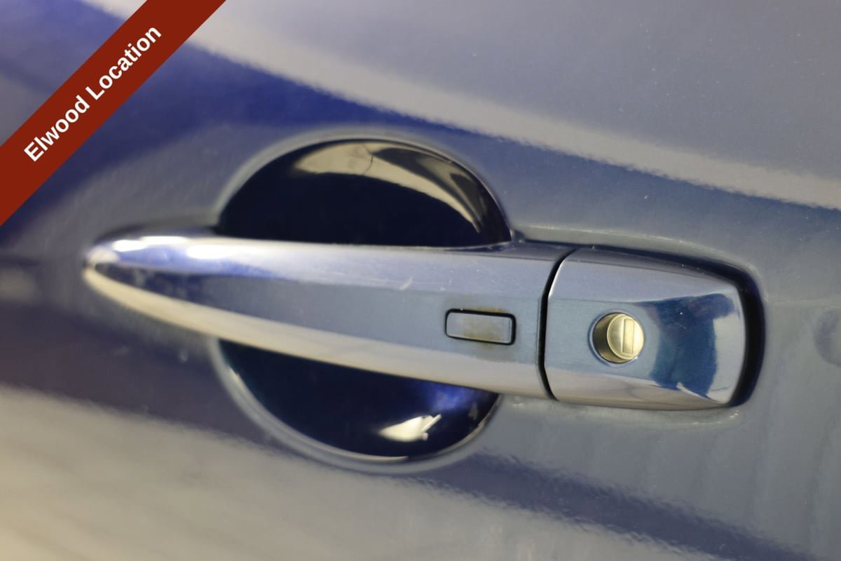 Used 2020 Nissan Altima 2.5 SR FWD image 17