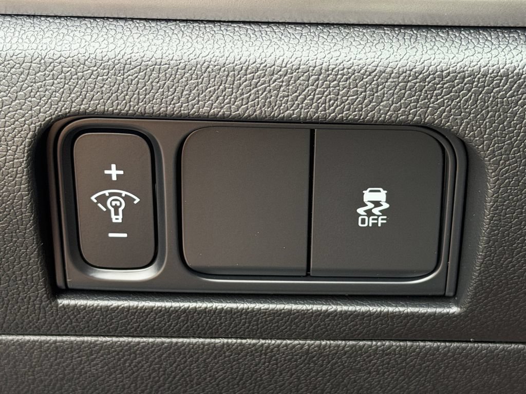 New 2026 Kia Sorento S FWD image 21