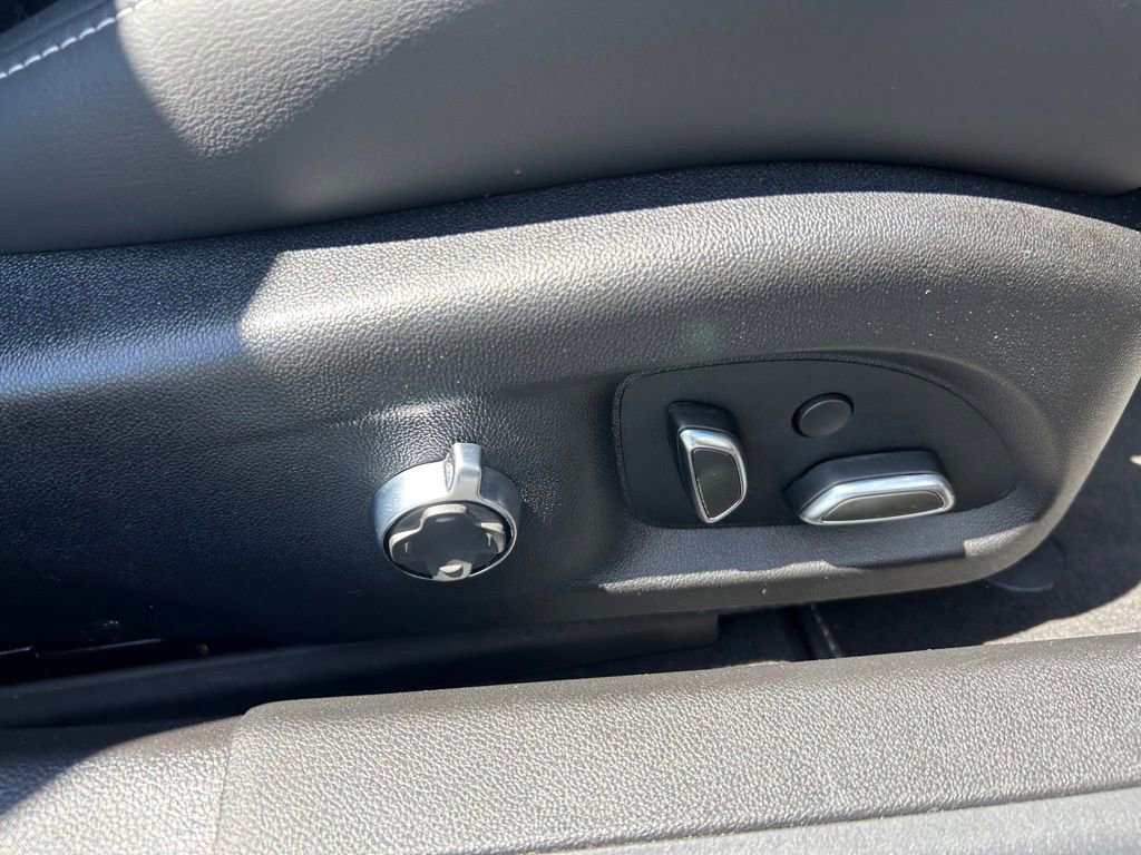 Used 2025 Cadillac CT5 V Blackwing RWD image 57