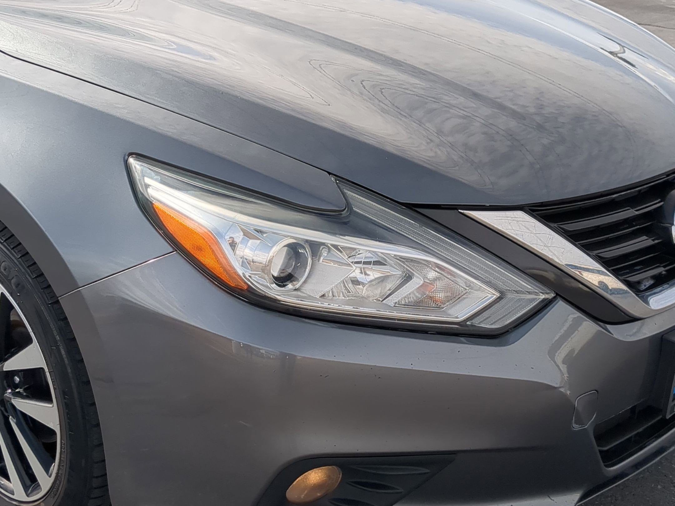 Used 2018 Nissan Altima 2.5 SV image 10