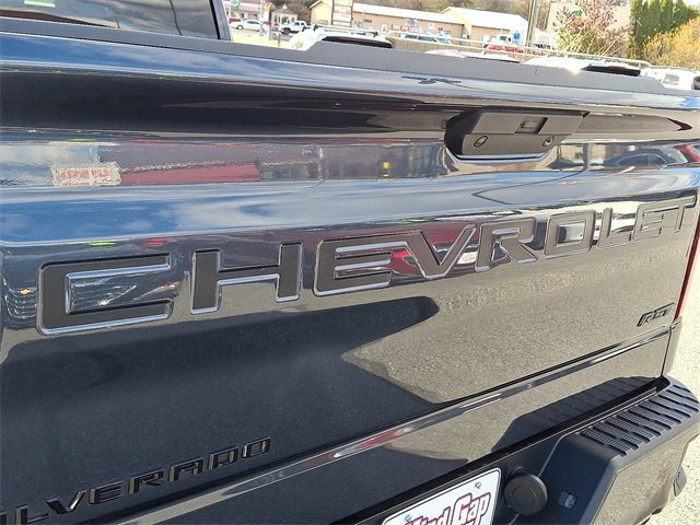 Used 2021 Chevrolet Silverado 1500 RST image 29