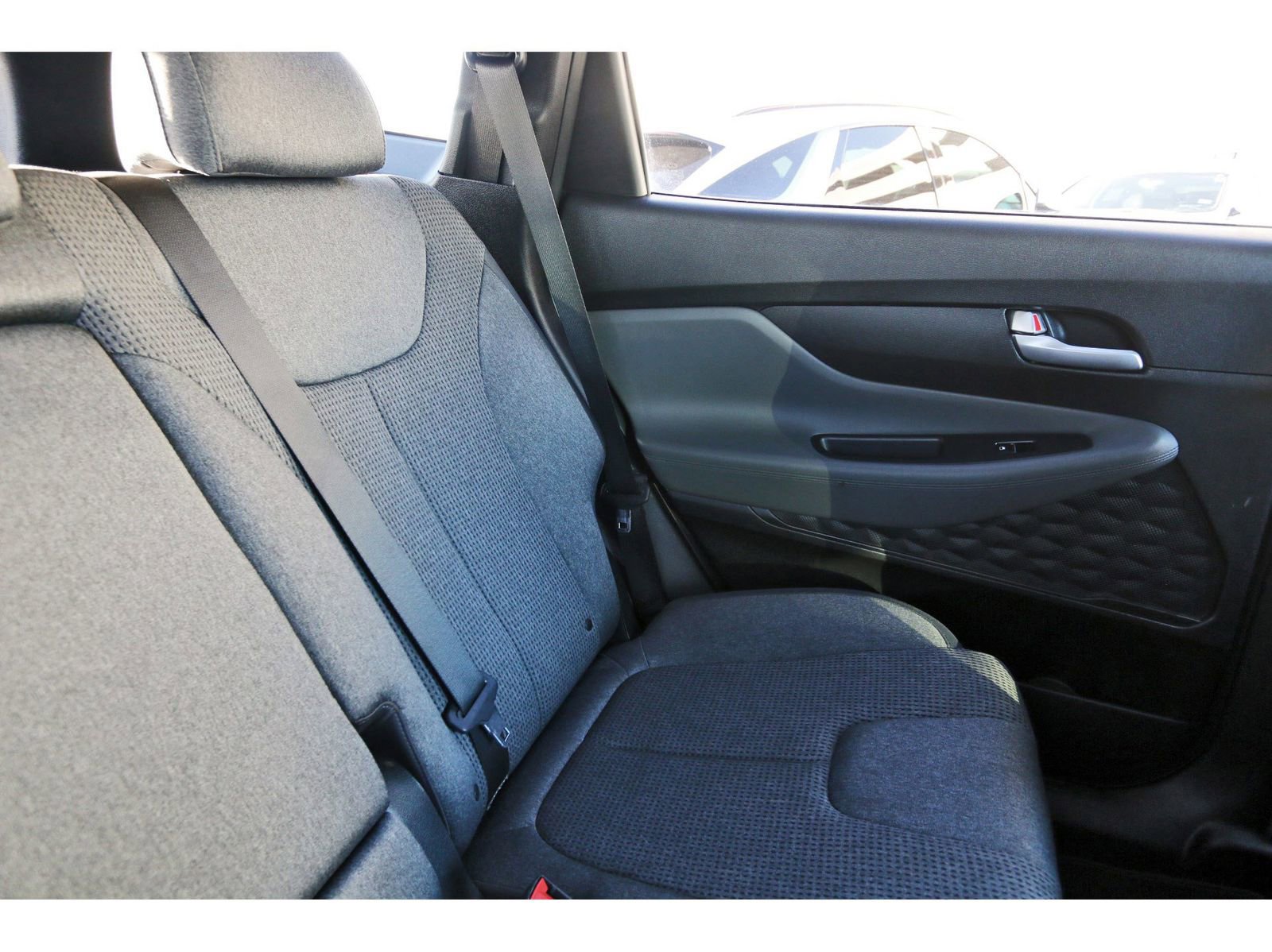 Used 2021 Hyundai Santa Fe SE image 14