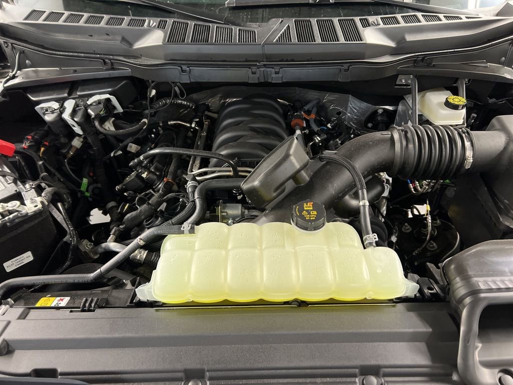 New 2026 Ford F150 XLT w/ Equipment Group 302A MID image 40