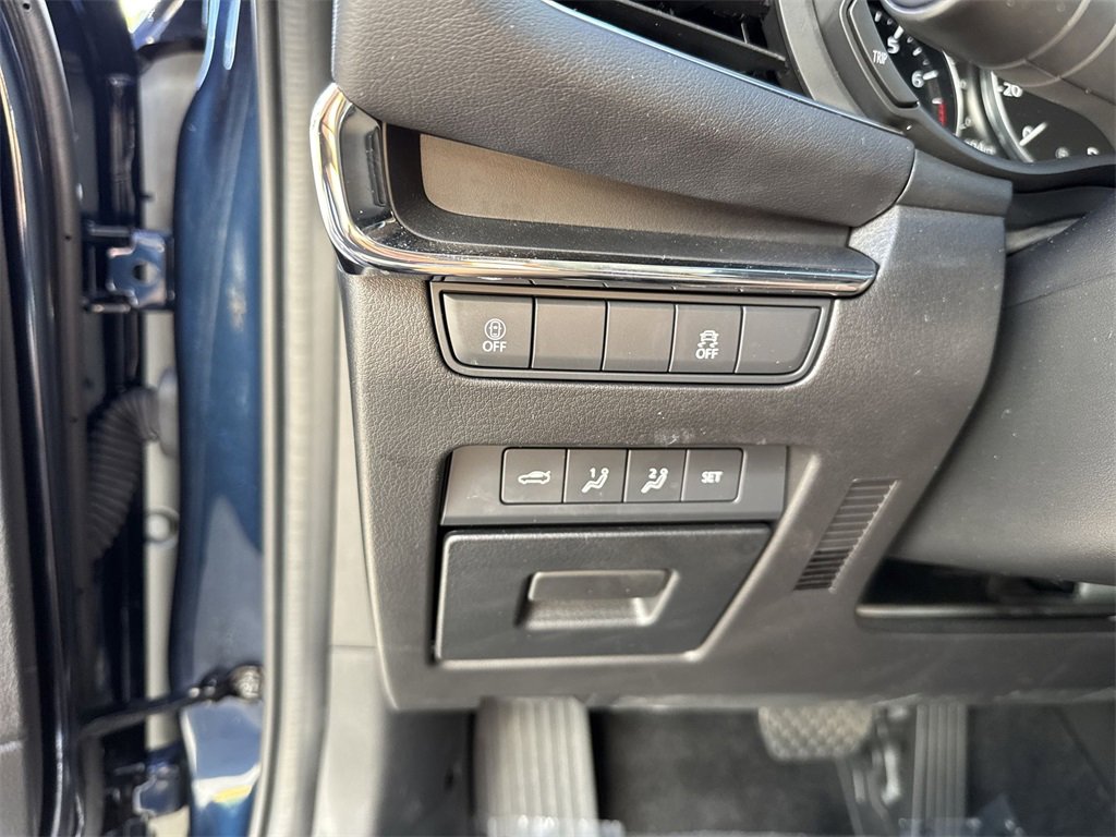Used 2023 MAZDA MAZDA3 s image 56