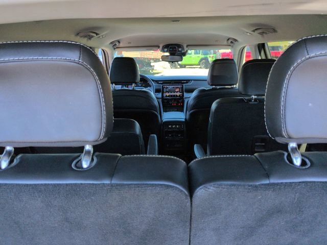 Used 2022 Jeep Grand Cherokee L Limited image 30