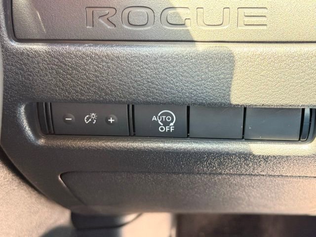 Certified 2023 Nissan Rogue S AWD/4WD image 30