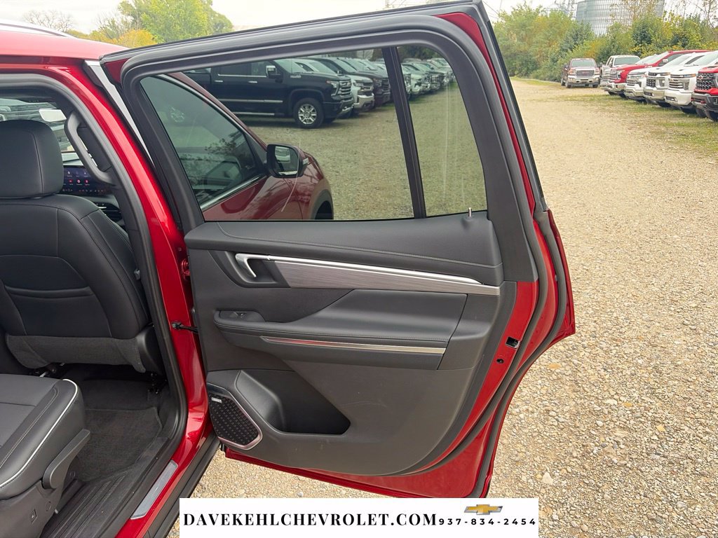 Used 2026 Buick Enclave Preferred w/ Power Package FWD image 22