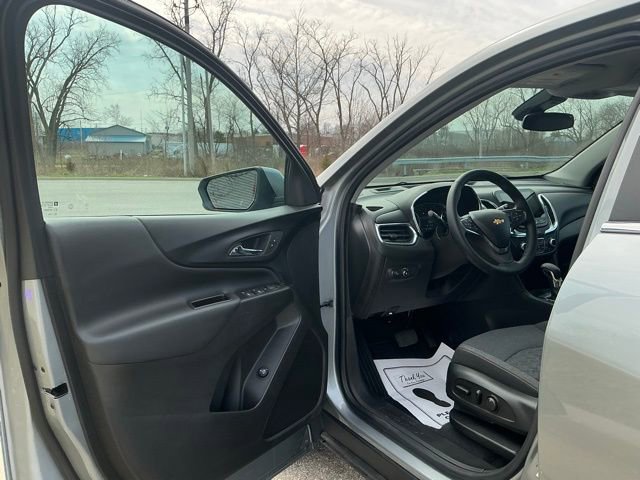 Used 2024 Chevrolet Equinox LT image 15