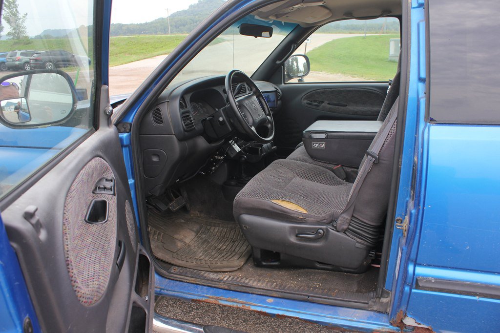 Used 2001 Dodge Ram 1500 Truck 4x4 Quad Cab image 9