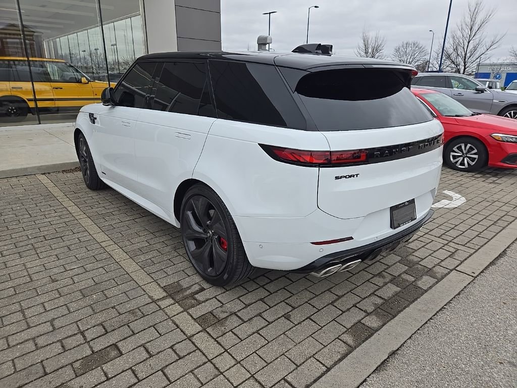 Used 2025 Land Rover Range Rover Sport Autobiography image 7