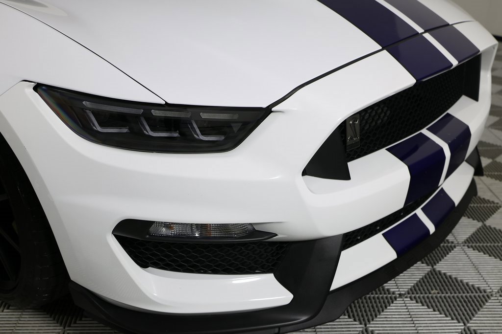 Used 2016 Ford Mustang Shelby GT350 w/ Technology Package image 39