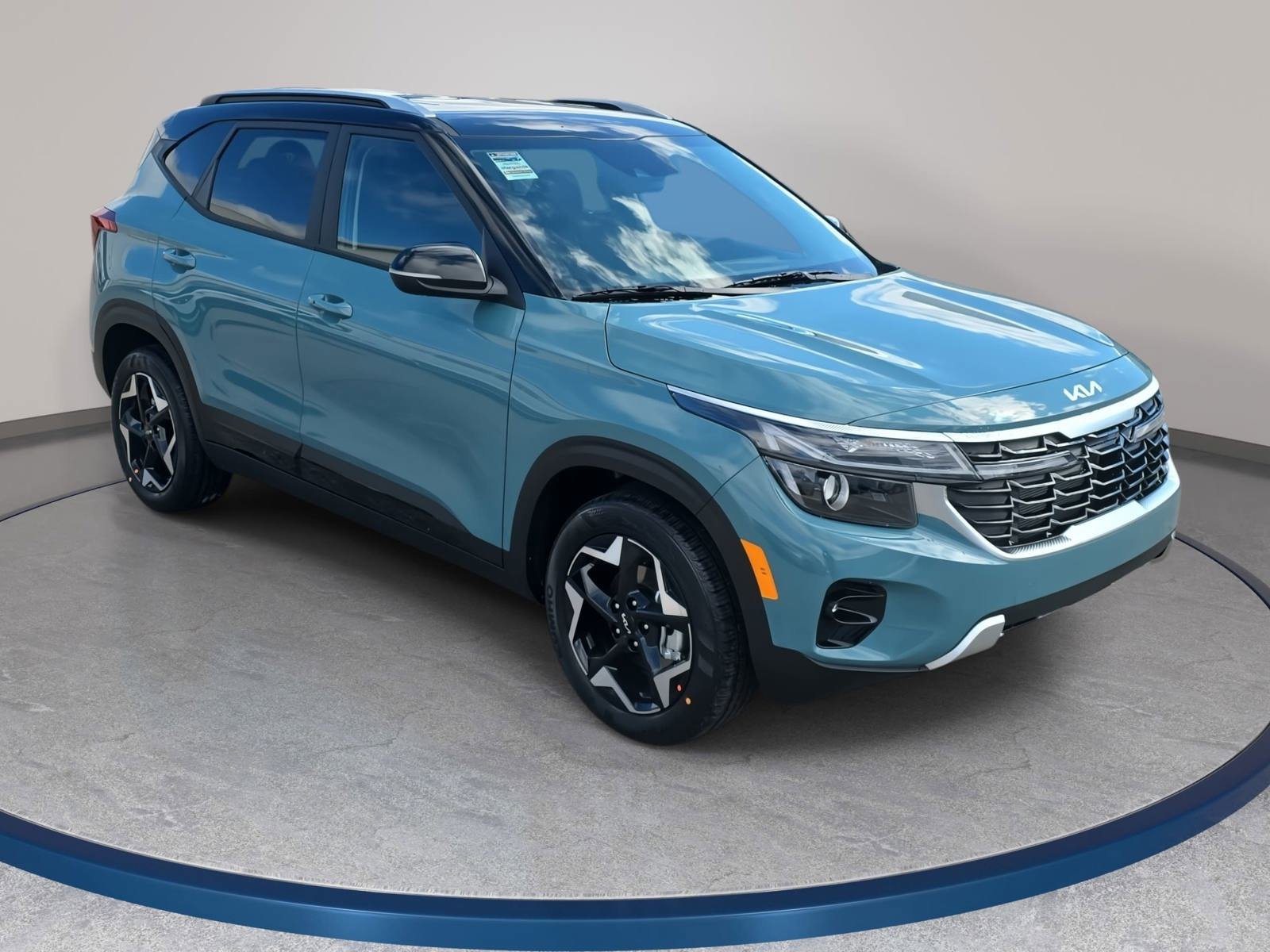 New 2026 Kia Seltos S FWD image 3