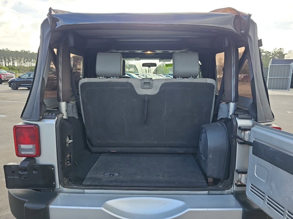 Used 2008 Jeep Wrangler Sahara w/ PWR Convenience Group AWD/4WD image 16