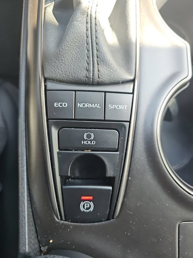 Used 2021 Toyota Camry XSE FWD image 42