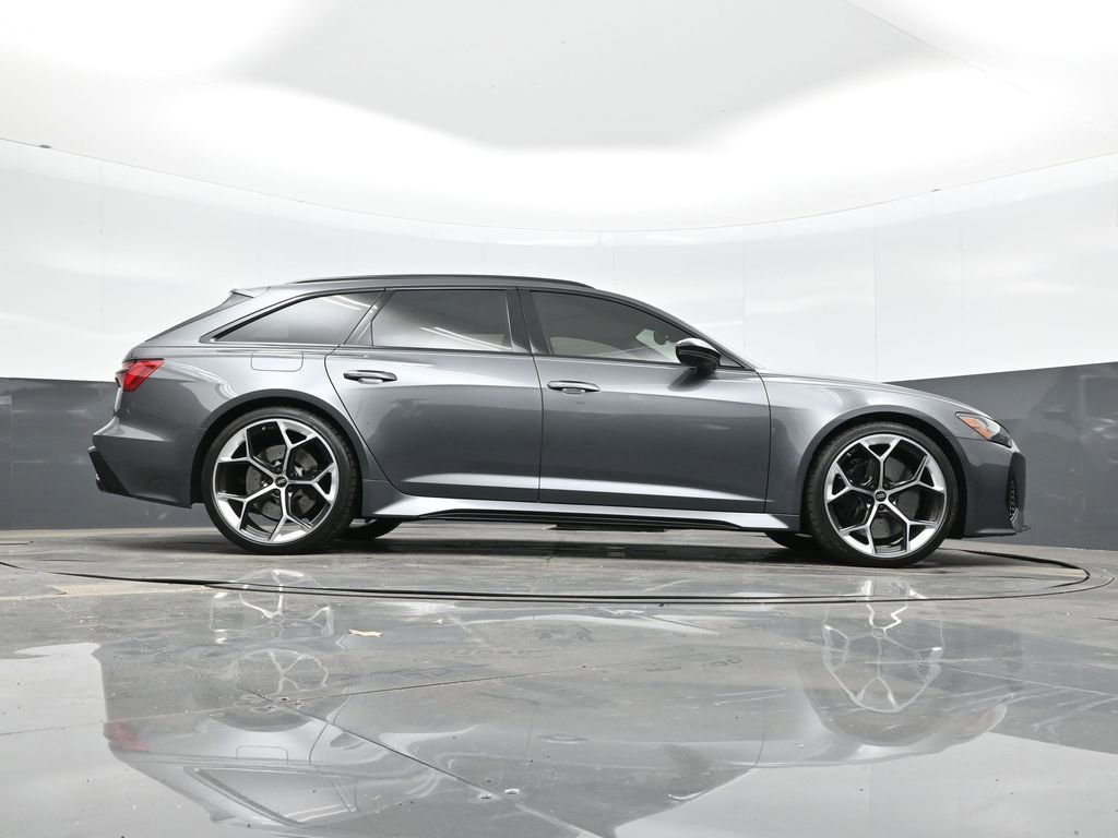 Used 2026 Audi RS 6 performance image 39
